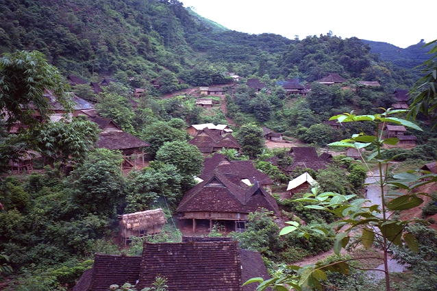 アイニ族の村