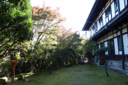 奈良ホテル裏庭